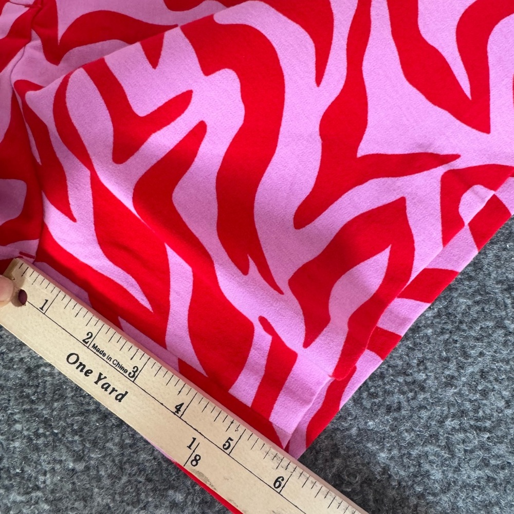Spanx On The Go size XL True Red pink zebra printed pull on women’s shorts - Picture 11 of 15